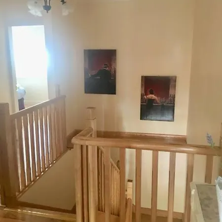 Elegant Townhouse Steps From Historic Birr Castle Villa Exterior photo