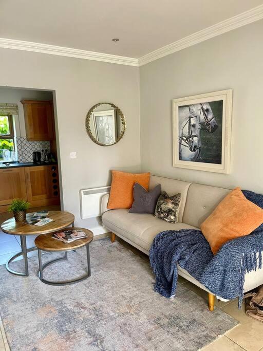 Casa vacanze Elegant Townhouse Steps From Historic Castle *